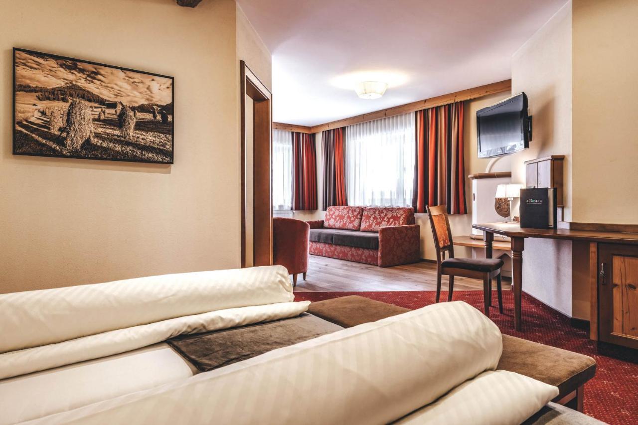 Hotel Rose Mayrhofen Exterior photo